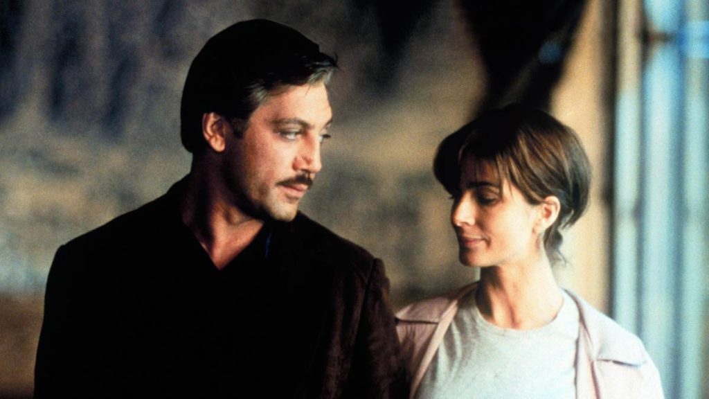 دانلود فیلم The Dancer Upstairs 2002 ( رقصنده طبقه بالا ) با زیرنویس فارسی چسبیده