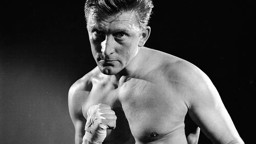 دانلود فیلم Champion 1949 ( قهرمان ۱۹۴۹ ) با زیرنویس فارسی چسبیده
