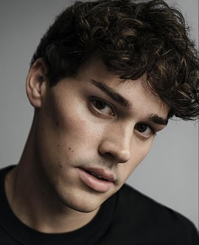Noah Beck